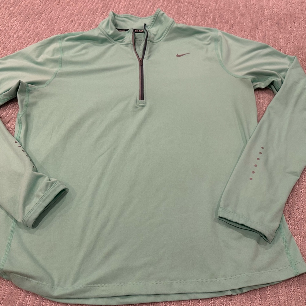 Nike Green Long Sleeve Women's Top